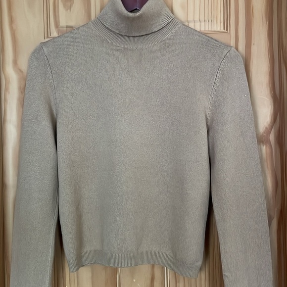 VICTORIA SECRET - MODA INTERNATIONAL TURTLENECK - Picture 3 of 5